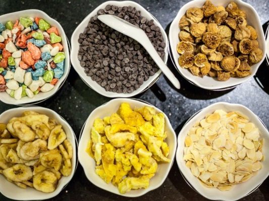 đồ ăn vặt công sở